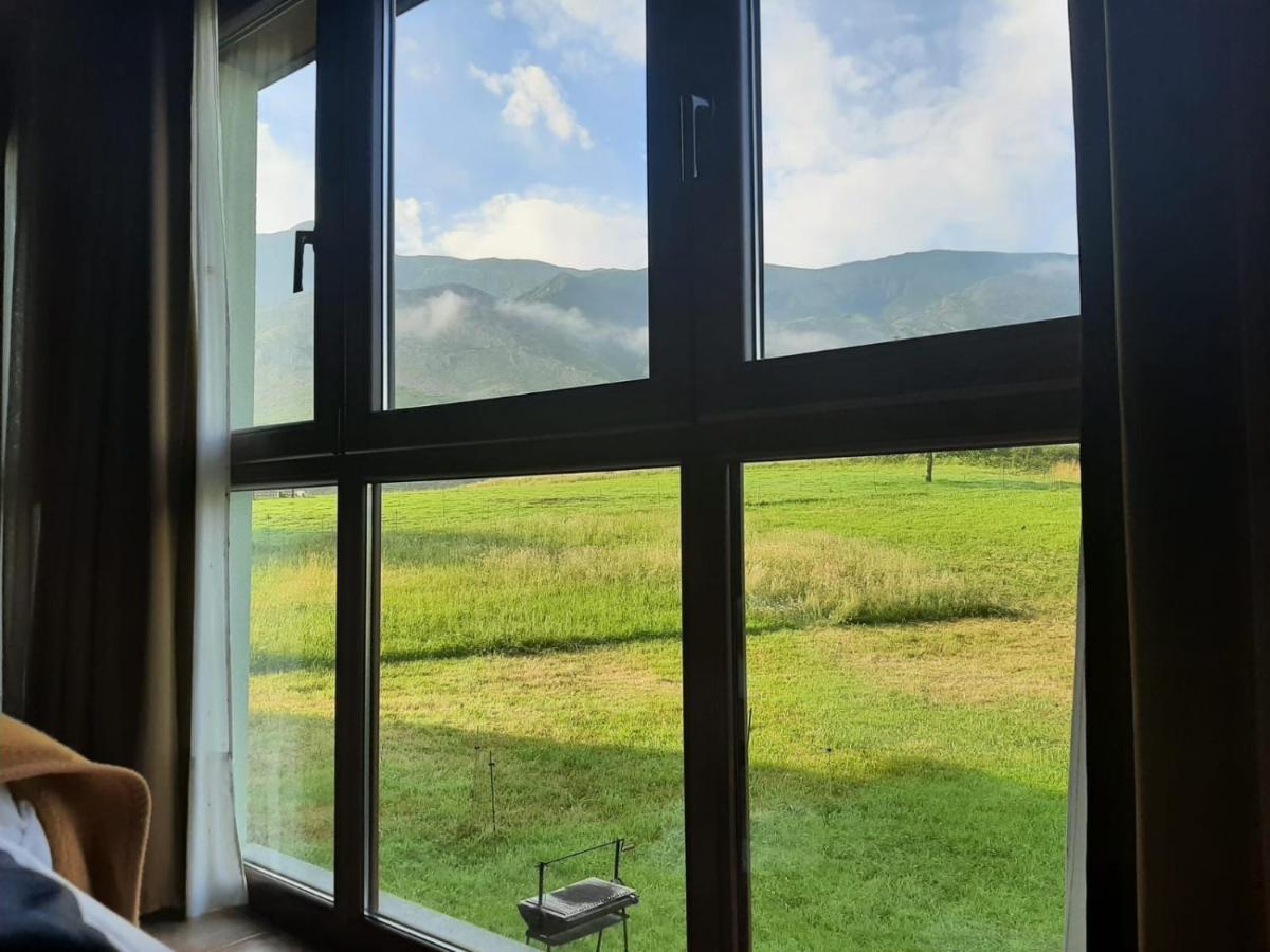 Vivienda Vacacional La Poza La Brana ยาเนส ภายนอก รูปภาพ